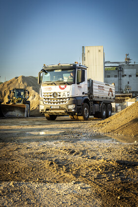 Riegel-Recycling-Erdbau-Transport-Neuer-Standort-2658